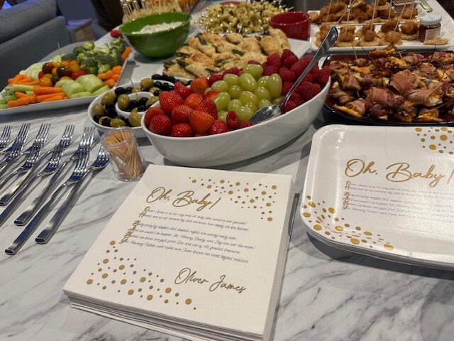 White Coined Napkins; part of Oh, Baby! Baby Shower Collection. Poem spells out, "Oh, Baby!" Great as Accessories and Decorations.